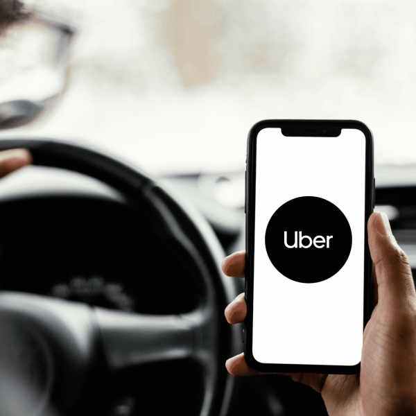 10 motivos que levam motoristas da Uber a darem nota baixa a passageiros